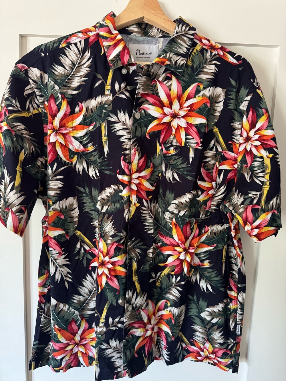 Penfield Black Tropical Floral Short-Sleeve Button-Up